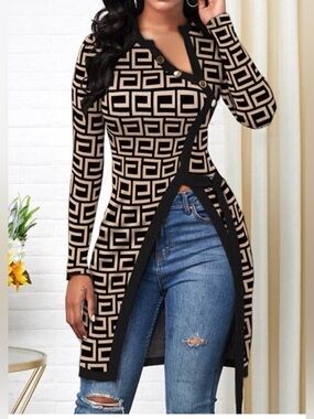 NWOT Geometric Black and Beige Long-Sleeve Bodycon Top 100% Polyester